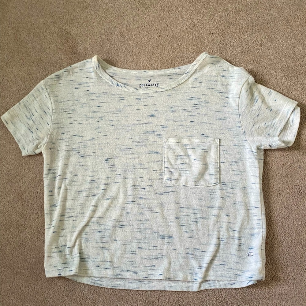 American Eagle tee